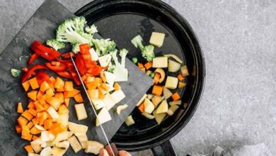 أفضل 5 مواقع وصفات رخيصة لطبخ وجبات صحية في المنزل